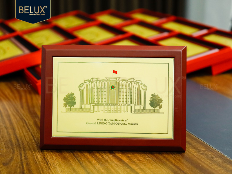 Lô tranh Tòa Nhà Bộ Công An 25x20cm bằng đồng thiết kế theo yêu cầu